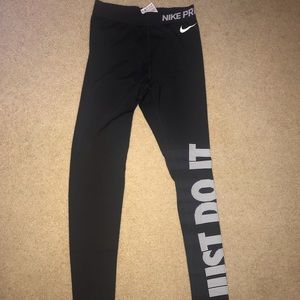 Nike leggings